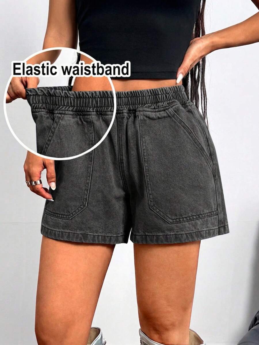 SHEIN Quần short denim dáng rộng, cạp chun, có túi, kiểu dáng thường ngày dành cho nữ tuổi teen. - màu đen - Xem 1