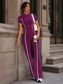 Sirith 1 buah Jumpsuit Lengan Pendek Model Mengembang dengan Resleting Setengah dan Kerah Tinggi Warna Ungu Putih Kontras, Potongan Slim Bodycon, Cocok untuk Olahraga, Aktivitas Sehari-hari, dan Musim Panas - Purple - View 7