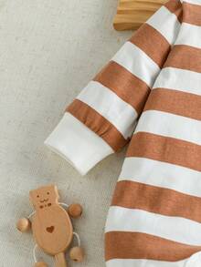 SHEIN Macacão de Algodão Macio Branco com Estampa de Urso Fofo de Manga Longa e Gola Redonda para Recém-Nascido, Sessão de Fotos, Outono, Tropical - Multicolorido - Visão 6