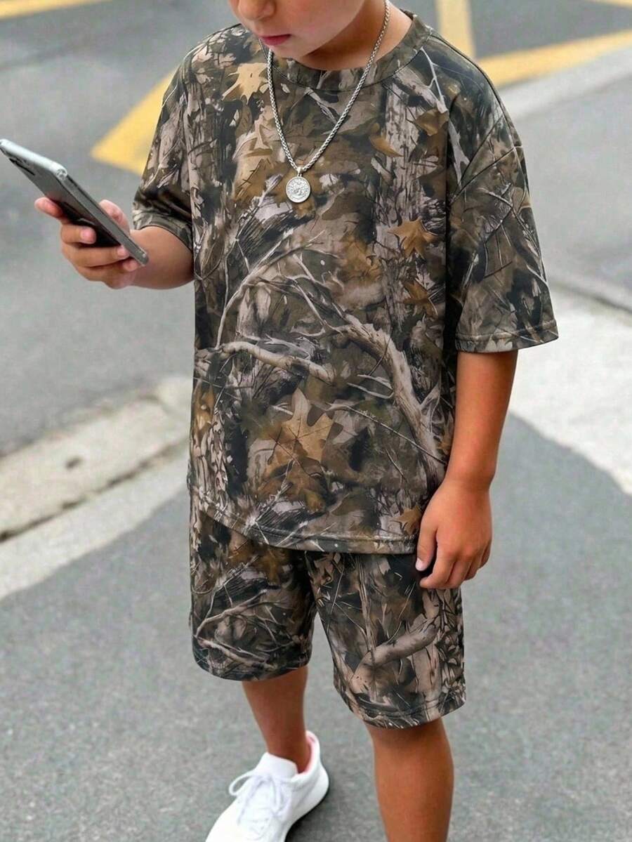 青少年男孩休閒簡約短袖迷彩葉子印花叢林度假圓領T恤與短褲2件套,適合秋季返校 - 彩色 - 查看 1