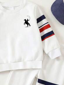 Young Boy Long Sleeve Crew Neck Sweatshirt, Classic Retro Casual Color Block Pattern Print, Exquisite Little Knight Logo Print, Suitable For Autumn/Winter, Back To School Season - Multicolor - View 5