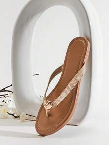 SHEIN SHUZIA Women's Seashell T-Strap Round Toe Flip Flops Thong Pool Sandals - Beige - View 3