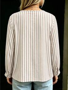 Linhara CURVE Kemeja Kasual Longgar Bergaris Kancing Tunggal Ukuran Besar untuk Wanita, Cocok untuk Musim Gugur. - Khaki - View 2