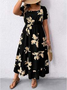 EMERY ROSE Vestido maxi de mujer de talla grande con cuello cuadrado, manga corta, estampado y volante en el bajo - Negro - Ver 3