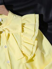 SHEIN Elladie kids 青少年女孩優雅刺繡蕾絲花瓣領公主長袖襯衫 長袖上衣 秋季服飾 教師風格襯衫 幼女適用 - 黃色 - 查看 5