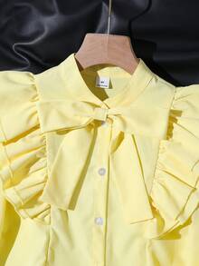 SHEIN Elladie kids 青少年女孩優雅刺繡蕾絲花瓣領公主長袖襯衫 長袖上衣 秋季服飾 教師風格襯衫 幼女適用 - 黃色 - 查看 4