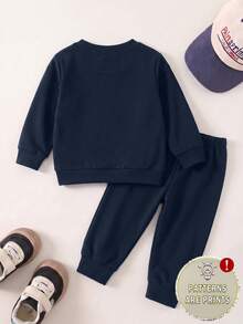 SHEIN 1組隨機發貨 嬰兒男童紅藍白條紋熊圖案寬鬆運動休閒套裝 秋季長袖上衣與長褲拼接配色運動套裝 - 彩色 - 查看 2