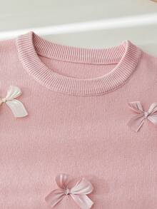 SHEIN Playful Pals 4-7歲女童粉色圓領長袖針織洋裝，滿版3D蝴蝶結A字版型，適合幼童外出、生日、溫柔風春秋冬公主針織洋裝 - 粉色 - 查看 4