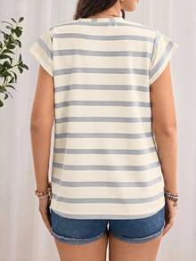 SHEIN Kaos Hamil Bergaris Leher Bulat Lengan Pendek Kasual Serbaguna - Grey - View 2
