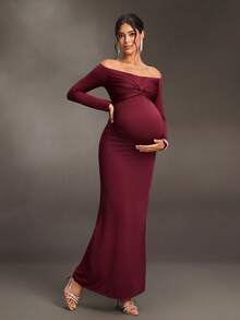 Cheriluna Maternity Maternity Solid Color Off-Shoulder Casual Party & Travel Dress - Burgundy - View 6