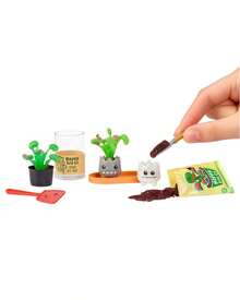 MGA Entertainment 1 قطعة كبسولة غموض طبيعية من MGA's Miniverse Make It Mini، طراز عشوائي، مجموعة حرفية DIY لحديقة مصغرة مع مشهد عربة الزهور، إكسسوارات نباتات صغيرة، ديكور قابل للجمع للعرض على المكتب والرف - متعدد الألوان - مشاهدة 9