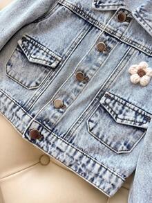 SHEIN New Girls' Floral Decor Cute Playful Denim Jacket, Soft Cotton Material, Stylish, Suitable For Holiday, Daily Wear, School, Commute, Back To School - Medium Wash - View 4