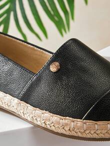 VACAZURE Women's Solid Color Slip-On Flat Loafers Summer Shoes Spring Shoes Spring Break Easter - Black - View 5