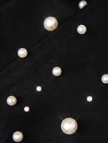 GlowEve CURVE Rok Pesta Wanita Ukuran Plus Elegan Bergaya dengan Hiasan Mutiara dan Gesper Dekoratif Berlapis-lapis untuk Musim Gugur - Hitam - View 6