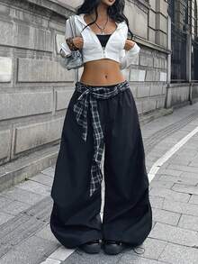 Coolane 女款秋季街頭風外出休閒運動風黑色格紋肩帶降落傘褲，嘻哈街頭穿搭，健身運動服 - 黑色 - 查看 7