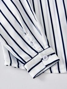 SHEIN 青少年女孩日常通勤溫柔清新優雅春/夏櫻花粉輕量襯衫 + 百搭百搭細肩帶背心 + 純色直筒寬腿褲 3件套 - 藏蓝色 - 查看 7