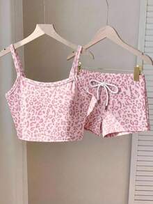 SHEIN EZwear 夏季復古粉色豹紋修身短版吊帶上衣與短褲套裝，夏季穿搭，適合日常通勤、約會、派對、秋冬/夏季、聖誕節、新年、感恩節、派對、婚禮、海灘、畢業、時尚、優雅、休閒、外出、約會、預約、通勤、亮麗、情人節 - 彩色 - 查看 6