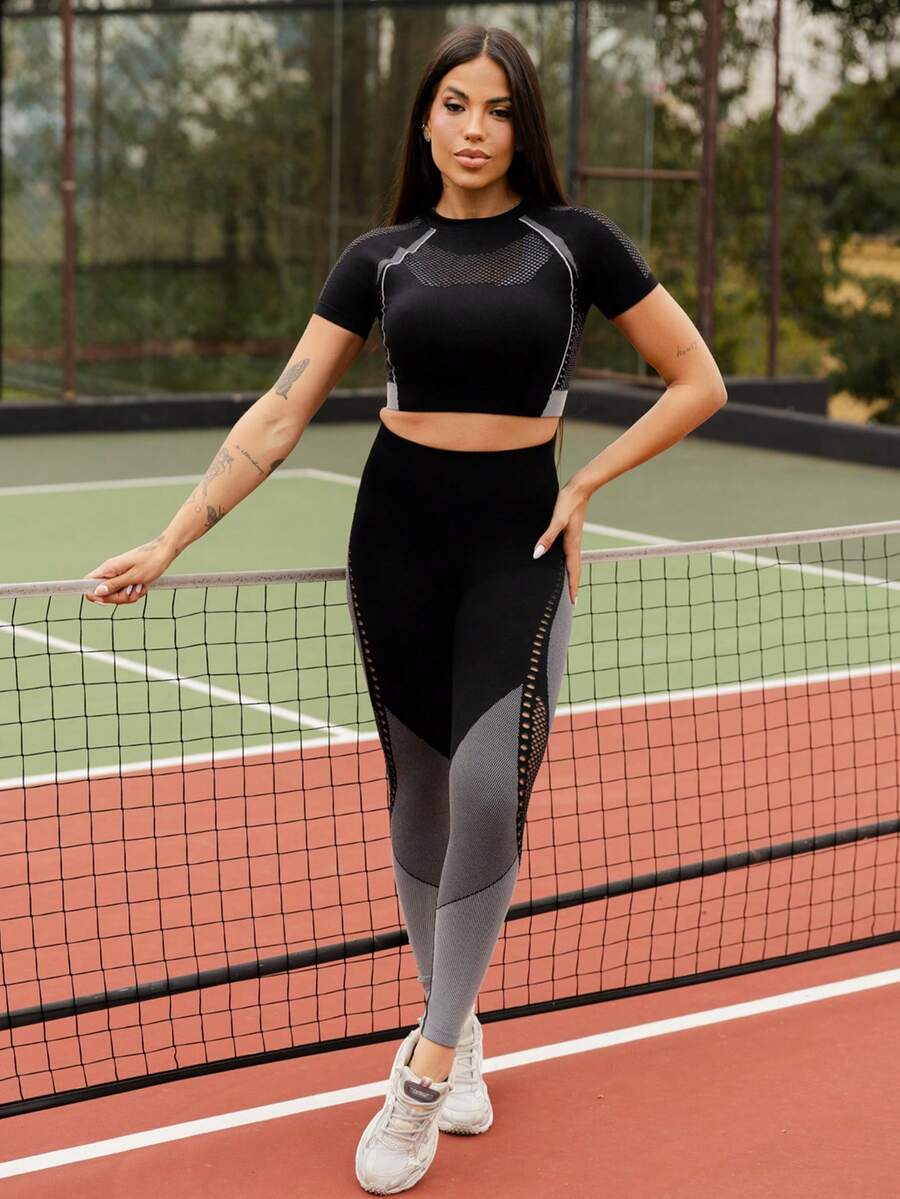 Maju Mazalli Women Black And White Colorblock Knitted Fabric Sports Set Crop Top Raglan Sleeve Round Neck And Leggings Rib Knit Summer