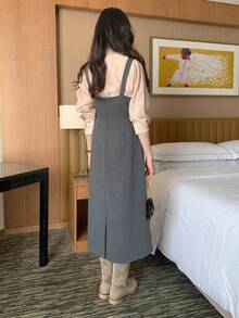 DAZY Solid Color Fitted Waist V-Neck Sleeveless Tank Dress, Elegant Formal Vacation Spring/Autumn Midi Dress For Women - Grey - View 6