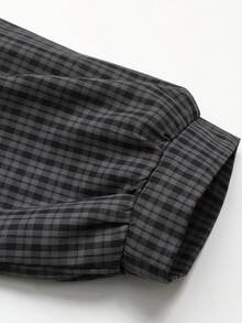 GlowEve Blus Lengan Panjang Wanita Gaya Korea Motif Kotak-kotak dengan Kancing dan Hiasan Rumbai di Bagian Bawah - Hitam - View 4