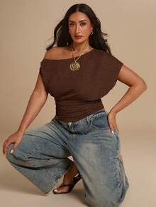 SHEIN BAE CURVE Plus Size Women Solid Color Asymmetrical Shoulder Ruched Fitted Versatile Casual T-Shirt - Brown - View 6