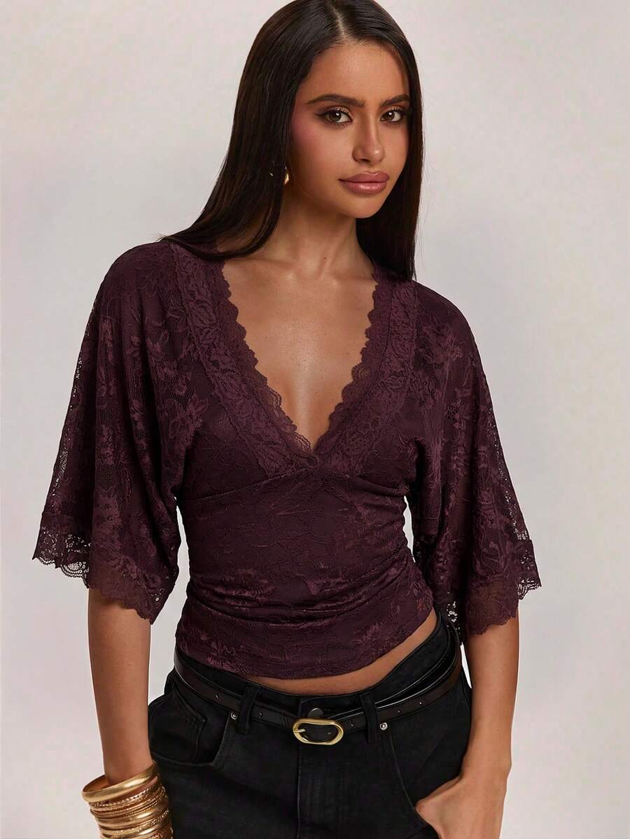 SHEIN BAE Elegantes, sexy Damen-Top mit tiefem V-Ausschnitt, Spitzen-Patchwork und floralem transparentem Design, geeignet für Lässig, Ausgehen, Boho-Stil, Spitzen-Top, beiges Top, Sommer-Top - Kastanienbraun - Übersicht 1