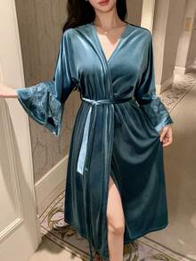 DAZY Jubah Panjang Beludru & Renda Elegan untuk Wanita di Musim Gugur - Biru - View 6