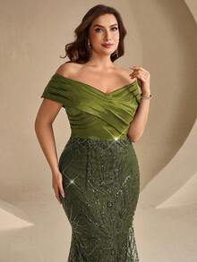 Coutiva Plus Size Sequin Patchwork Off Shoulder Formal Evening Gown - Army Green - View 4