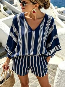 SHEIN Holidaya 夏季清爽藍白條紋仿亞麻印花女款兩件套，寬鬆蝙蝠袖上衣與短褲，顯瘦休閒穿搭 - 彩色 - 查看 3