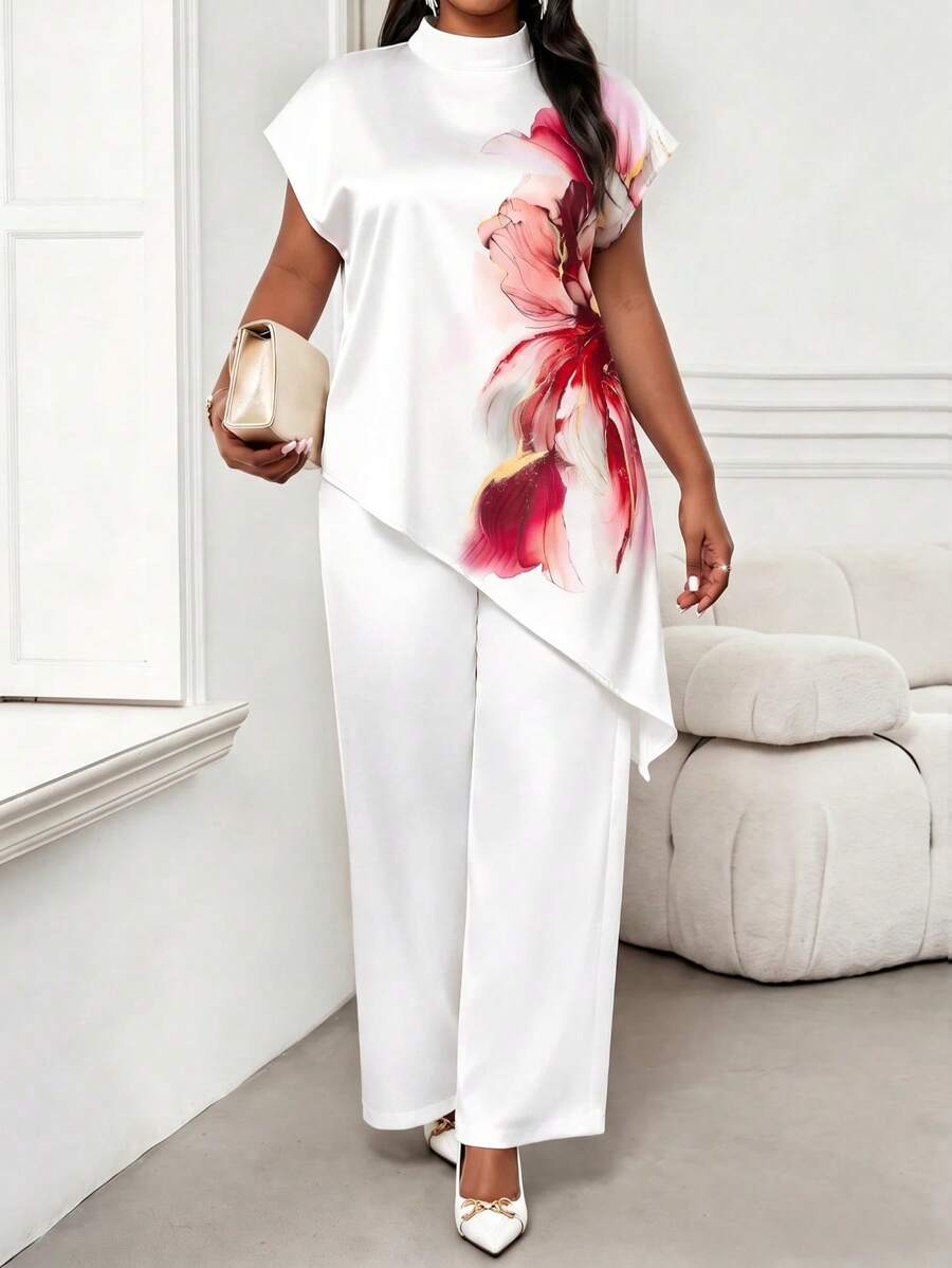 SHEIN Lady Plus Size Women's Floral Print Casual Versatile Daily Wear Top - Red and White - View 1