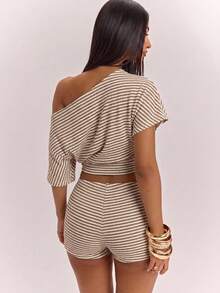 SHEIN BAE 女款條紋不對稱領短版上衣與短褲休閒兩件套 - 白色 - 查看 2