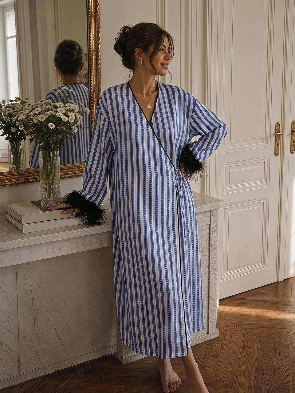 Summer & Autumn Charming Striped Plush Cuff Loose Fit Women's Robe