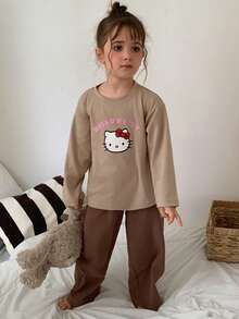 Dazy Kids HELLO KITTY | DAZY طقم ملابس منزلية للبنات الصغيرات بطبعة كرتونية، ملابس علوية وبنطال - كاكي - مشاهدة 4