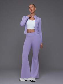 Voyena Setelan Olahraga Kasual Sehari-hari untuk Wanita Ukuran Plus, Warna Polos, Atasan Lengan Panjang dengan Resleting dan Celana Flare, Cocok untuk Musim Gugur. - Purple - View 3
