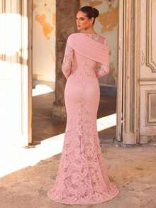 Aureia Elegante vestido de noche formal rosa empolvado con encaje, manga larga, capa asimétrica drapeada, cristales con cuentas, flores 3D, cuello barco, cola de sirena, para banquete y boda - Rosa Pálido - Ver 5