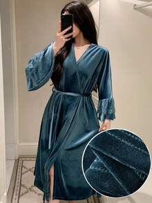 DAZY Jubah Panjang Beludru & Renda Elegan untuk Wanita di Musim Gugur - Biru - View 3