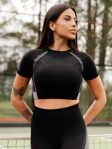 Maju Mazalli Women Black And White Colorblock Knitted Fabric Sports Set Crop Top Raglan Sleeve Round Neck And Leggings Rib Knit Summer - Black and White - View 6