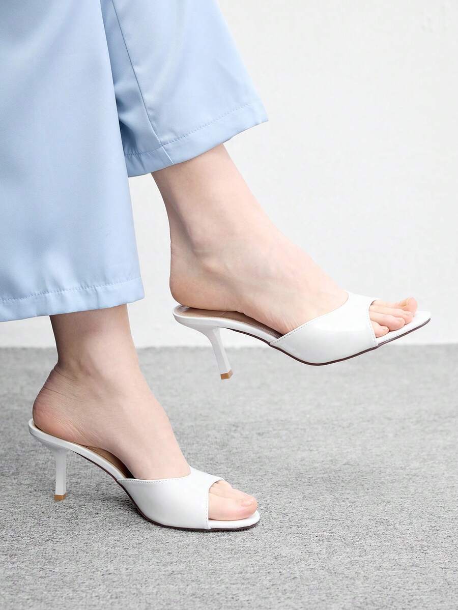 CUCCOO BIZCHIC 女款時尚女鞋 多功能百搭高跟涼鞋 婚禮優雅商務休閒 PU布面涼鞋 - 純白 - 查看 1
