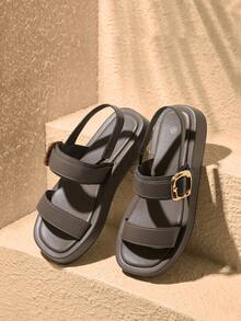HighSole 雙帶式露趾方頭厚底平底休閒女款涼鞋，適合通勤、購物與度假穿著 - 淺灰色 - 查看 3