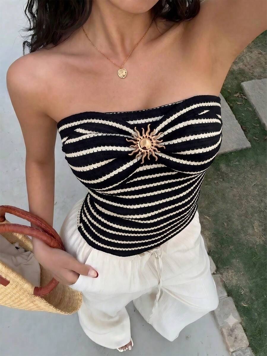 Cévolie 女款金屬裝飾百褶拼接配色抹胸上衣 - 黑色 - 查看 1