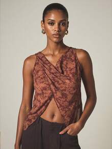 KSTM Floral Jacquard Cowl Neck Sleeveless Crop Top With Twist Front Cutout Detail For Date Night - Multicolor - View 1