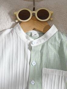 SHEIN 2pcs/Set Young Boy Casual Green & White Striped Patchwork Design Collared Short Sleeve Shirt And Shorts Set,Loose Fit,Summer Daily Outings Outfit - Multicolor - View 6