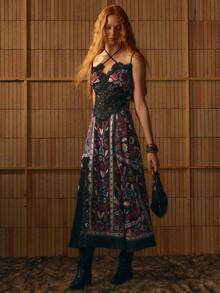 MOTF STUDIO WOMEN'S SUMMER FLORAL PRINT CONTRAST LACE CRISS-CROSS KNOT HALTER NECK DRESS - Black - View 4