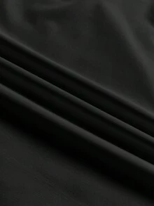 IslaSuriya 女款字母印花休閒修身不對稱肩T恤 - 黑色 - 查看 3
