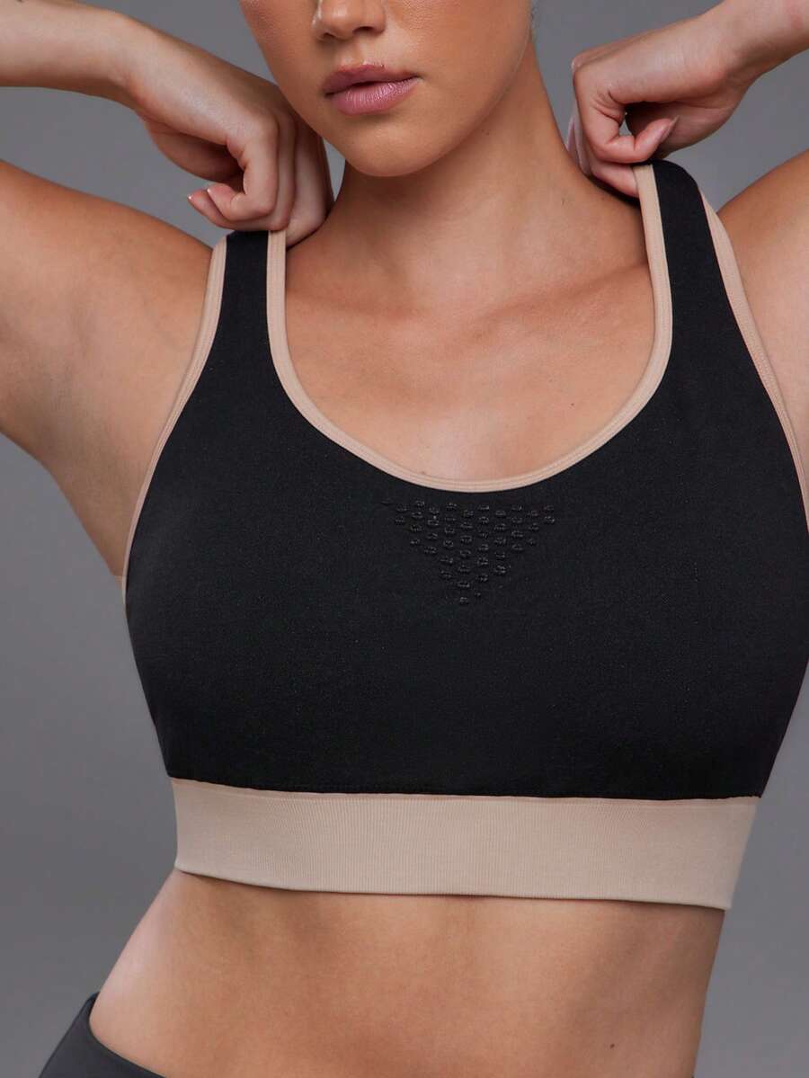Voyena Women's Plus Size Colorblock Casual Daily Sports Bra - Black - View 1
