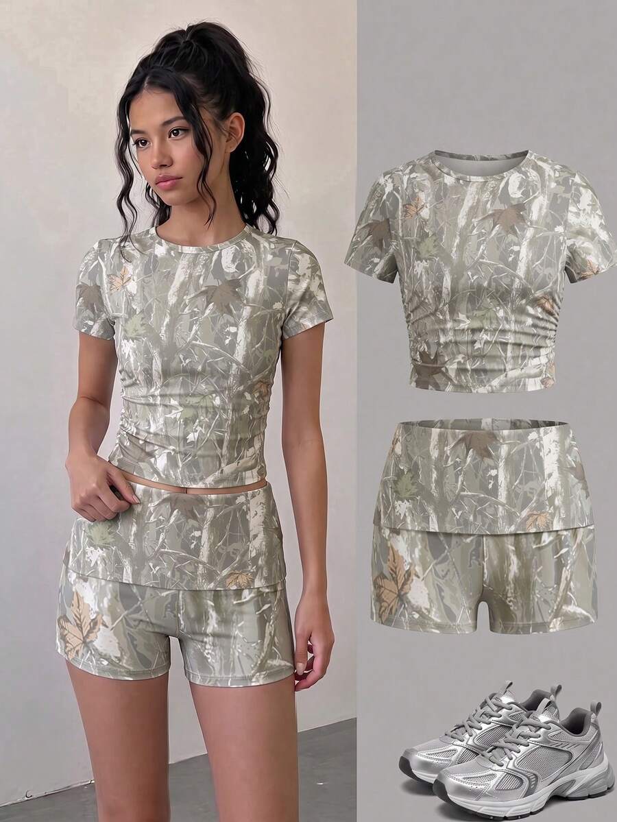SHEIN 复古街头迷彩和枯叶印花,街头服饰,美式学院风,BM运动女孩,少女针织休闲纯灰色圆领卫衣+灰色短裤套装,夏季穿搭,休闲,运动,夏季单品,夏季外出单品,韩式风格,返校节,轻松舒适,时尚童装,春夏穿搭 - 彩色 - 查看 1