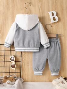 SHEIN Playful Pals 新生兒休閒學院風拼接字母印花夾克與素色長褲套裝 - 軍綠色 - 查看 2