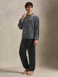 EverLounge Men Slogan Embroidery Contrast Side Seam Top & Pants PJ Fluffy Set, Fall Winter Clothes, Cozy - Grey - View 5