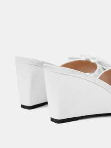 CUCCOO HITCHD White Satin Three-Dimensional Flower Square Toe Slope Heel Sandals Women's Summer Wear With Temperament Open-Toed Slippers - White - View 5