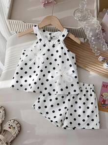 SHEIN 度假季 4-7 歲女童 扶桑花海灘夏季時尚掛脖短褲 2 件套 - 白色 - 查看 1